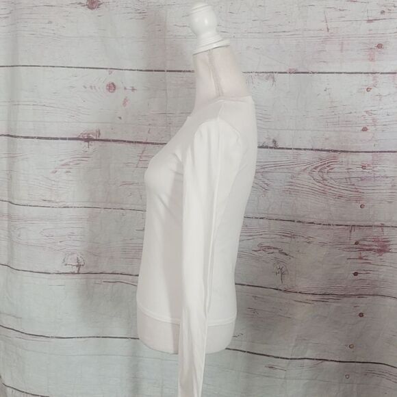 Babaton Crewneck Pullover Knit Top - Picture 2 of 6